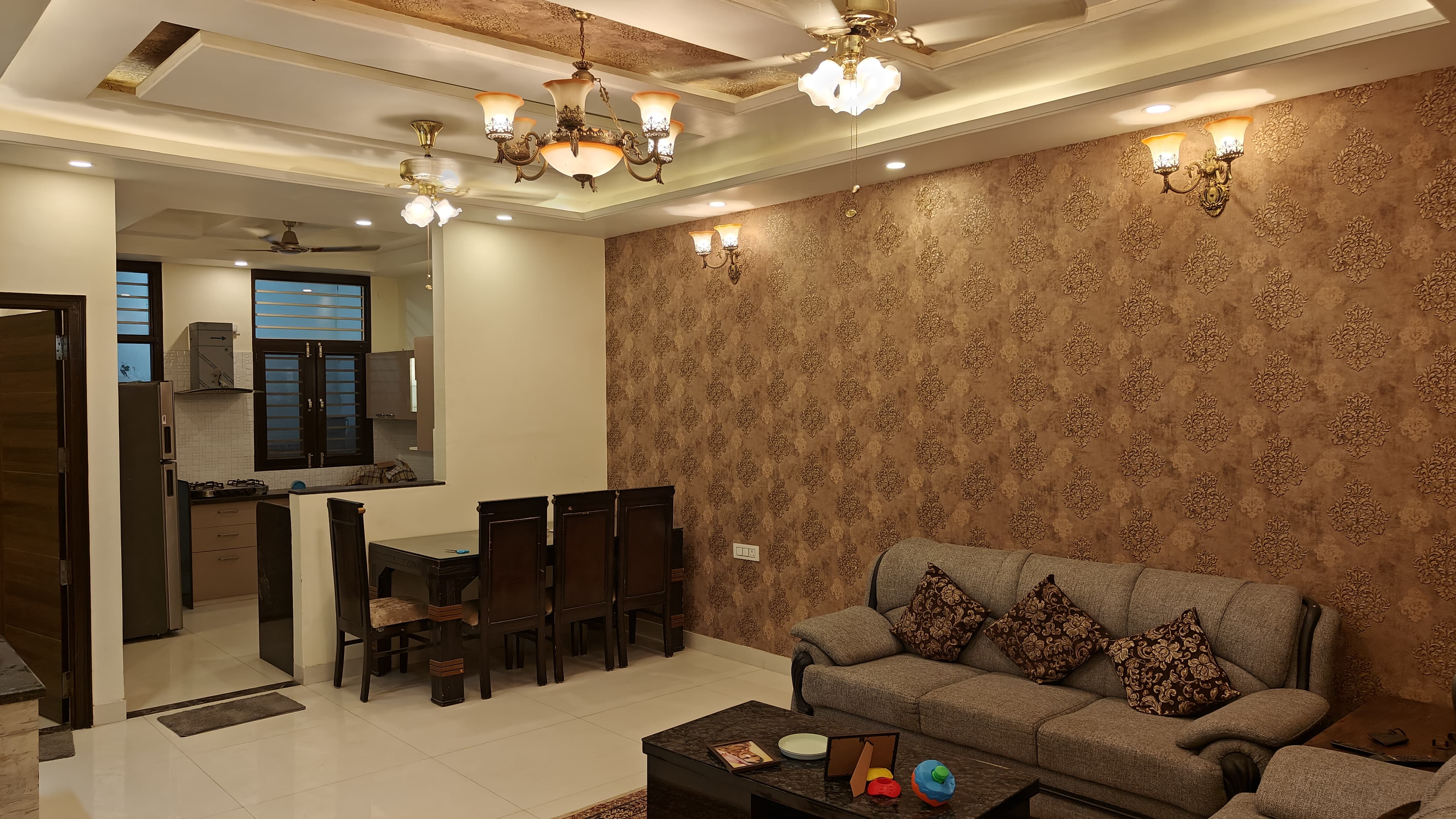 3 BHK Lux & Fur. Flat - Living Room 2